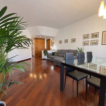 Best Way Rent - Apartments Near Tre Torri District Мілан Екстер'єр фото